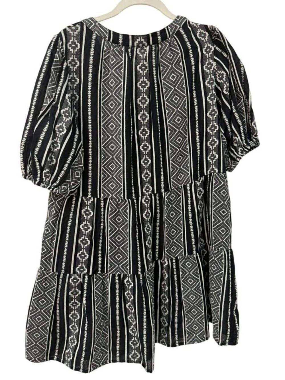 Velvet By Graham & Spencer Black & White Tiered Mini Dress Size Small - Picture 3 of 7